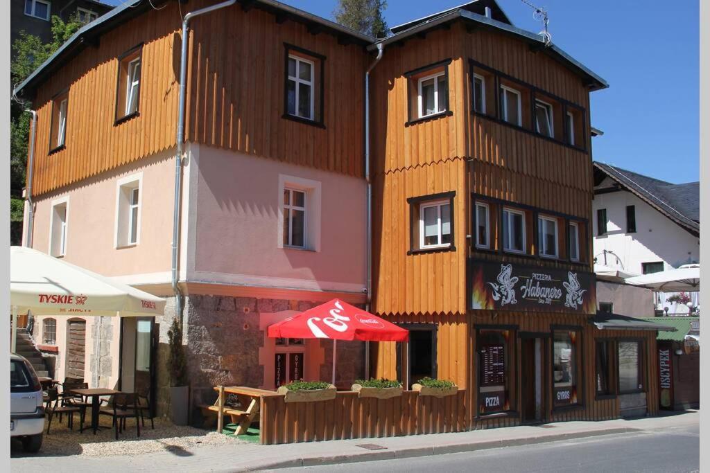 Mieszkanie 3- Pokojowe W Sercu Szklarskiej Poreby Apartment ชกลาร์สกา ปอเรมบา ภายนอก รูปภาพ